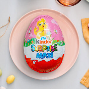 Kinder Maxi Surprise Pink